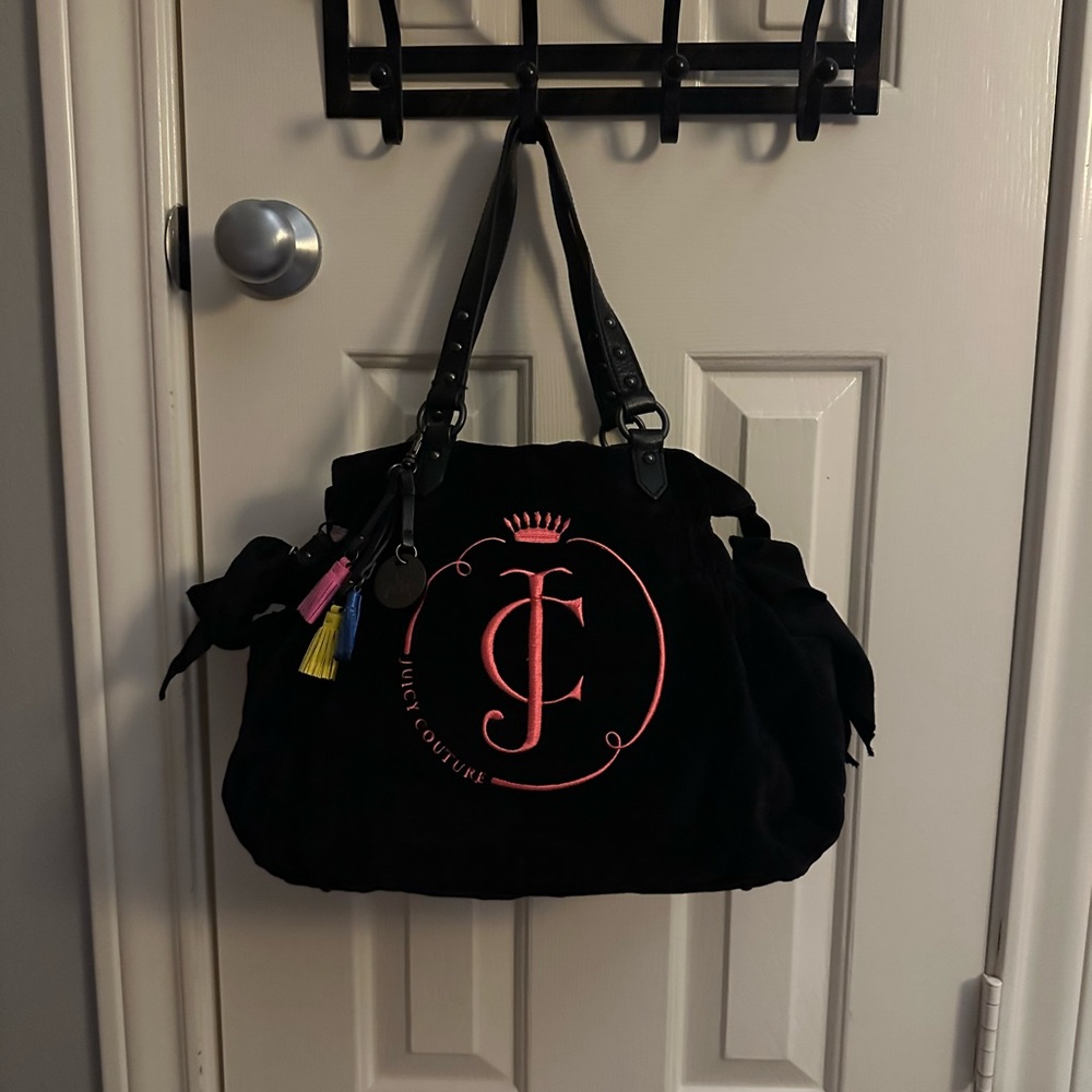 RARE AUTHENTIC 2011 JUICY COUTURE VELOUR BLACK DAYDREAMER SHOULDER BAG - Picture 2 of 5